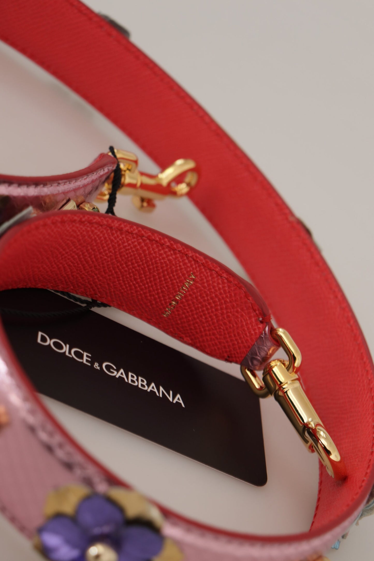 Dolce & Gabbana Eleganter Schulterriemen aus rosa Metallic-Leder