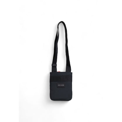 Tommy Hilfiger Schwarze Tasche aus recyceltem Polyester