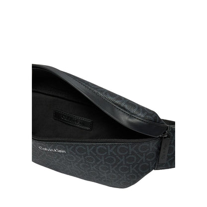 Calvin Klein Schwarze Tasche aus recyceltem Polyester