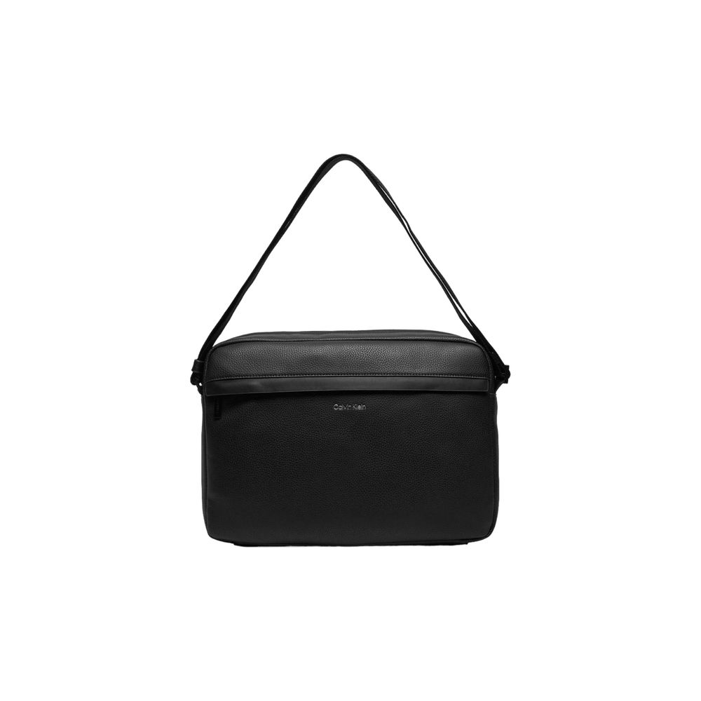 Calvin Klein Schwarze Tasche aus recyceltem Polyester