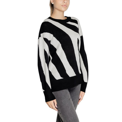 Vero Moda Schwarzer Viskose-Pullover