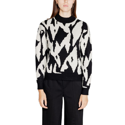 Vero Moda Schwarzer Viskose-Pullover